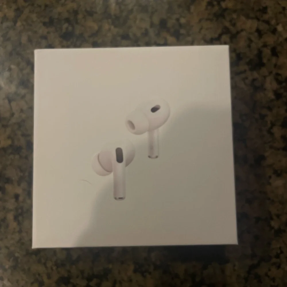 Apple White Generation 2 Pros AirPods